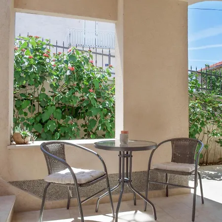 Apartmani Vudrag Trogir Exterior photo