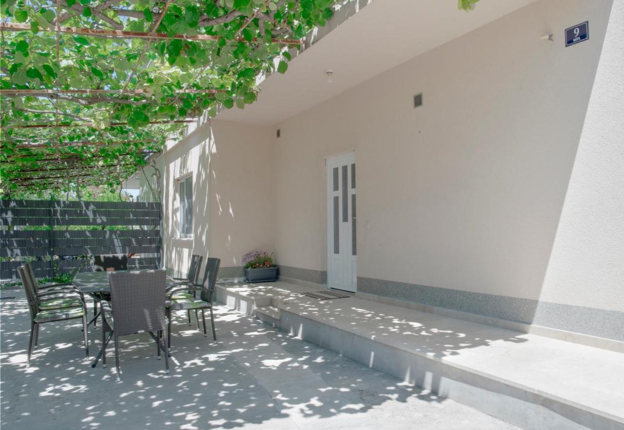 Vudrag Apartment